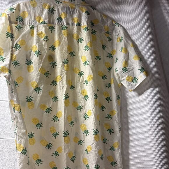 Tipsy Elves Casual Button Shirt Men's Size XL White Pineapple Print Hawaiian - Picture 4 of 4